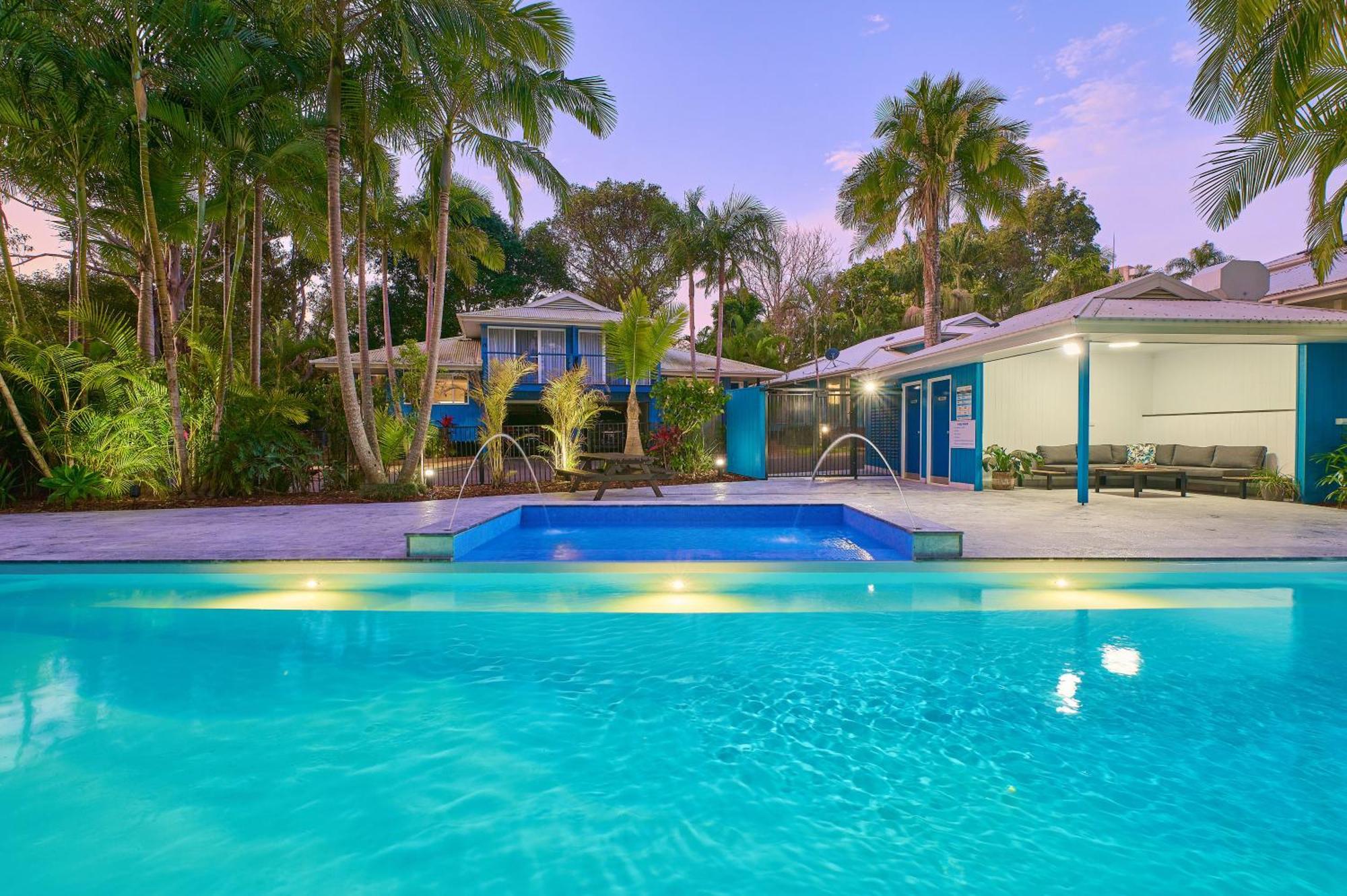 Flynns On Surf Beach Villas Порт-Маккуорі Екстер'єр фото