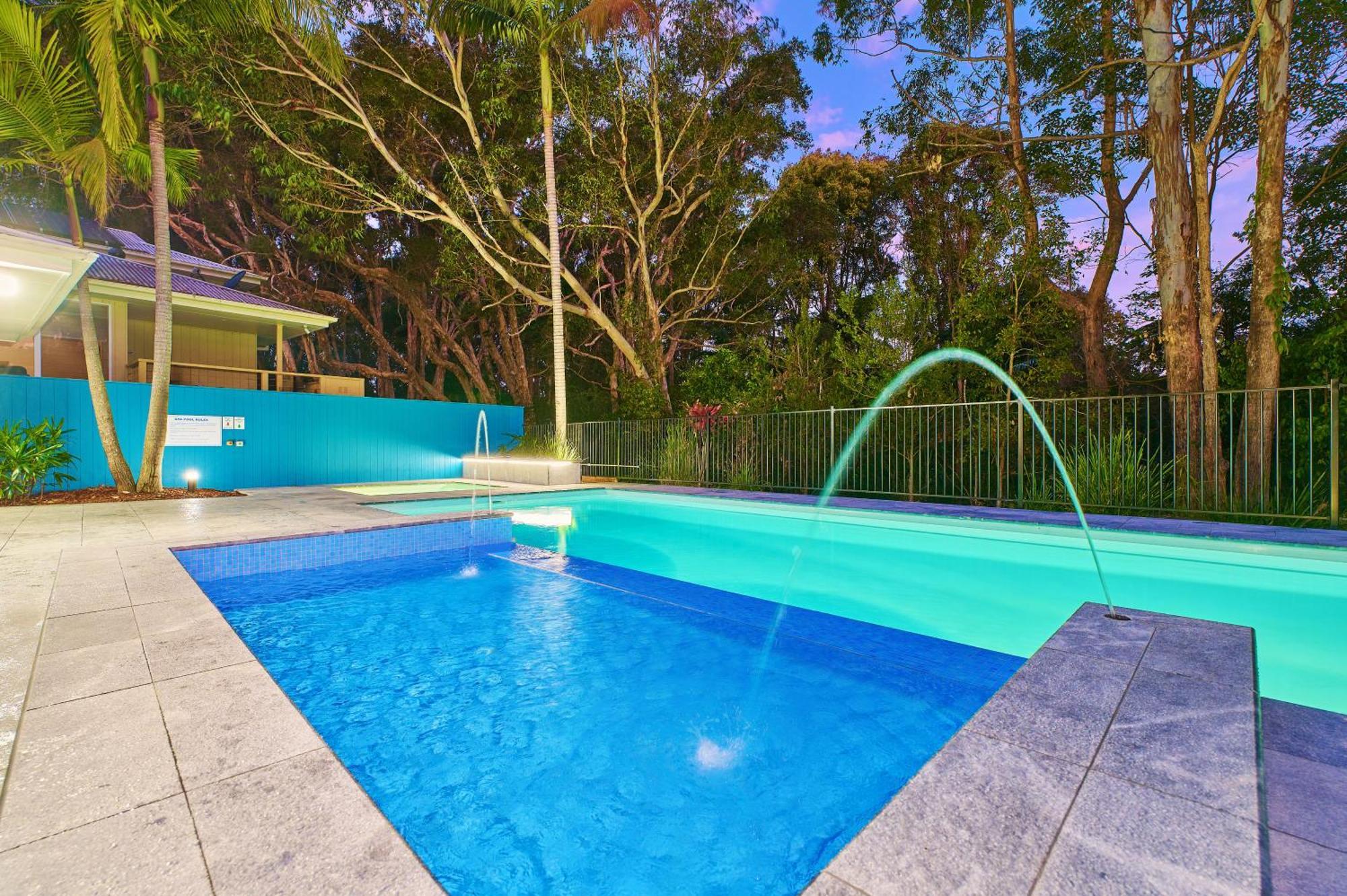 Flynns On Surf Beach Villas Порт-Маккуорі Екстер'єр фото